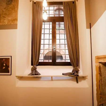 Relais San Mamaso-centro Storico *
